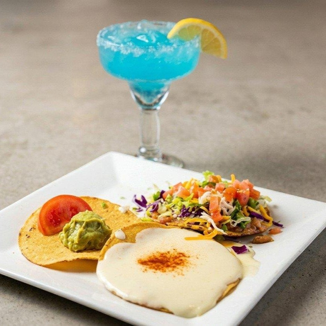 Chalupa Plate.